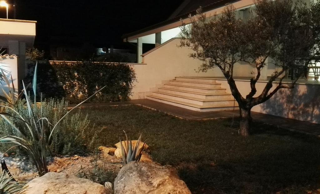 Bed&Breakfast Riccio&Lella Fiumicino Exterior foto