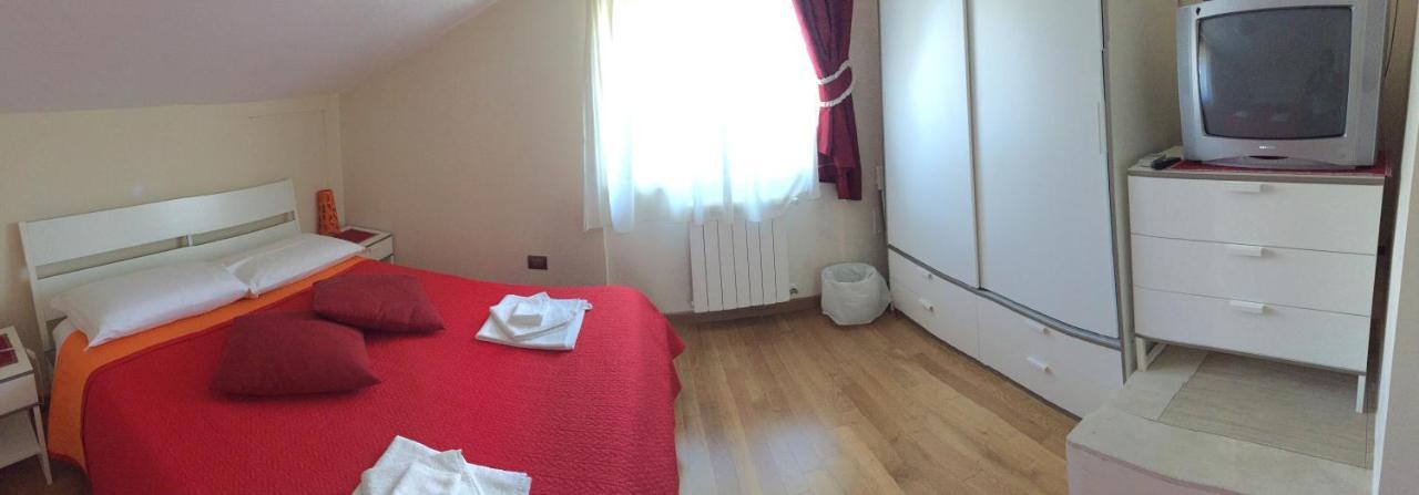Bed&Breakfast Riccio&Lella Fiumicino Exterior foto